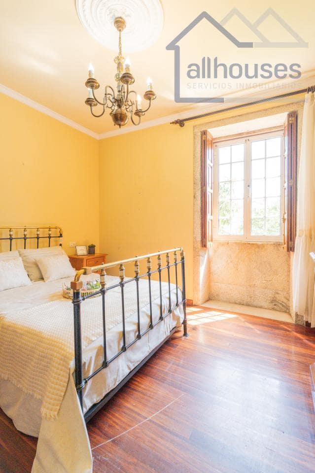 6 bedroom Finca/Country House for sale in A Guarda with garage - € 445,000 (Ref: 9417302)