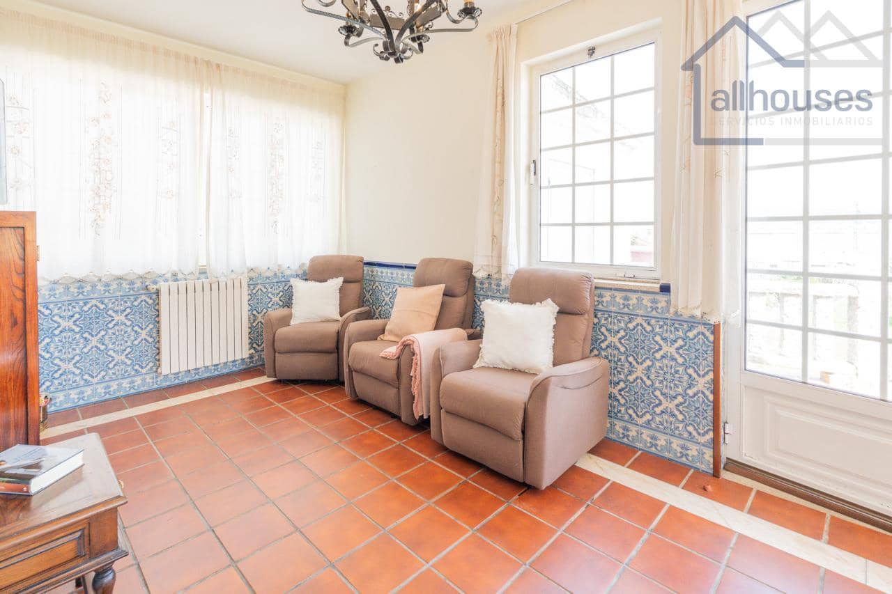 6 bedroom Finca/Country House for sale in A Guarda with garage - € 445,000 (Ref: 9417302)