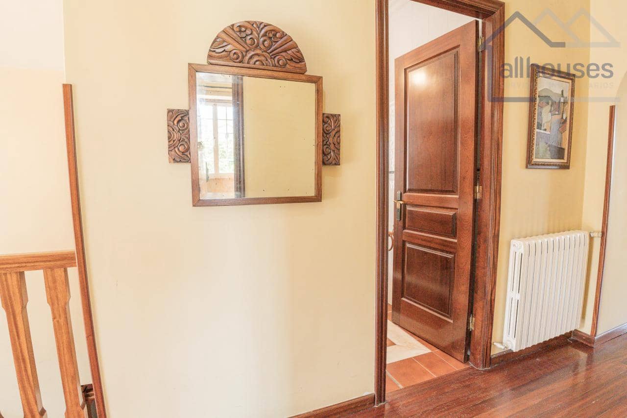 6 bedroom Finca/Country House for sale in A Guarda with garage - € 445,000 (Ref: 9417302)