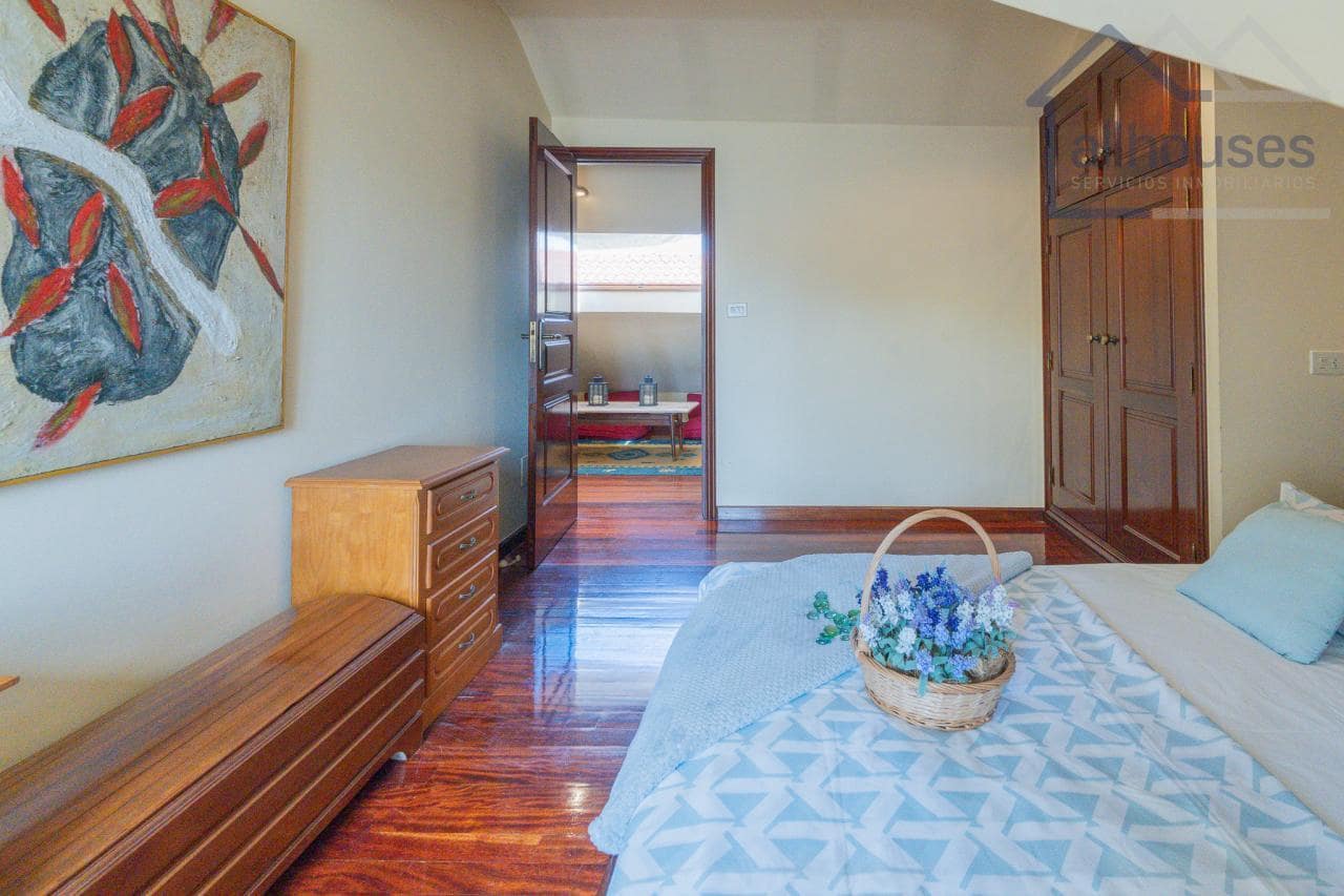 6 bedroom Finca/Country House for sale in A Guarda with garage - € 445,000 (Ref: 9417302)