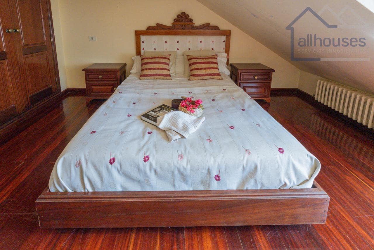 6 bedroom Finca/Country House for sale in A Guarda with garage - € 445,000 (Ref: 9417302)