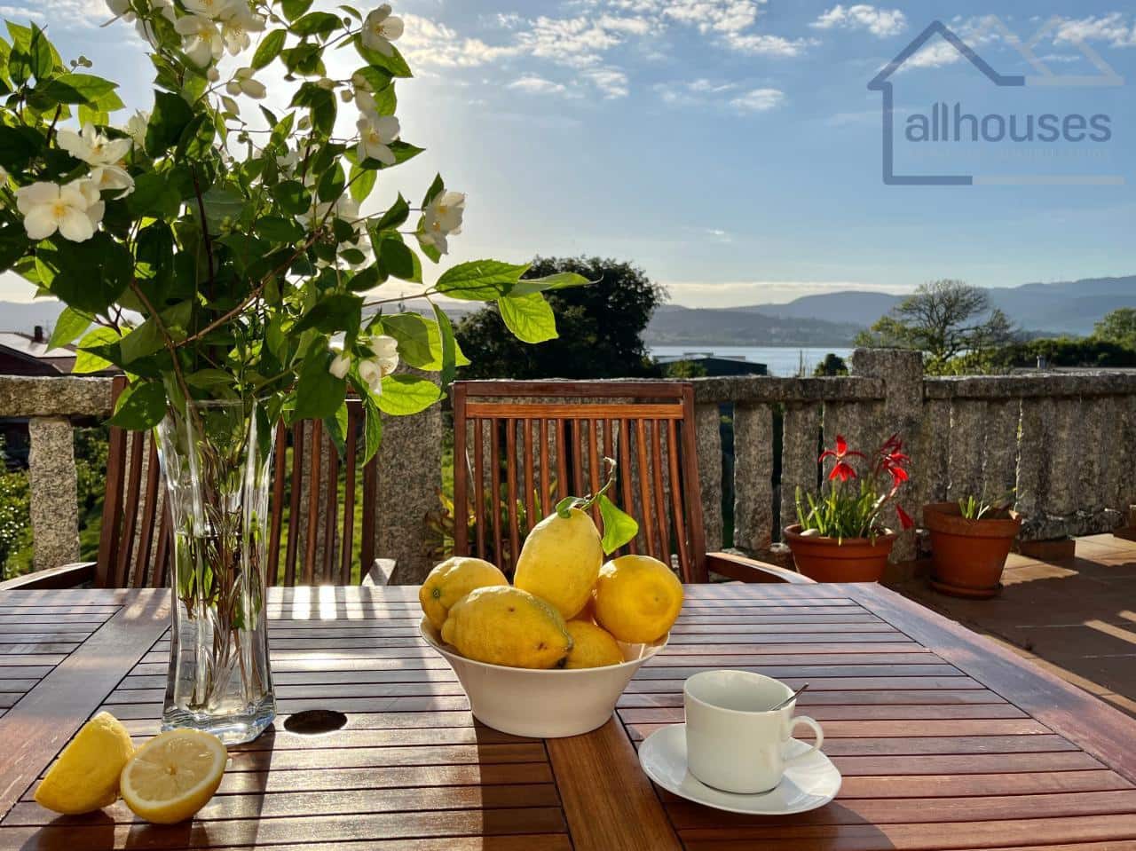 6 bedroom Finca/Country House for sale in A Guarda with garage - € 445,000 (Ref: 9417302)