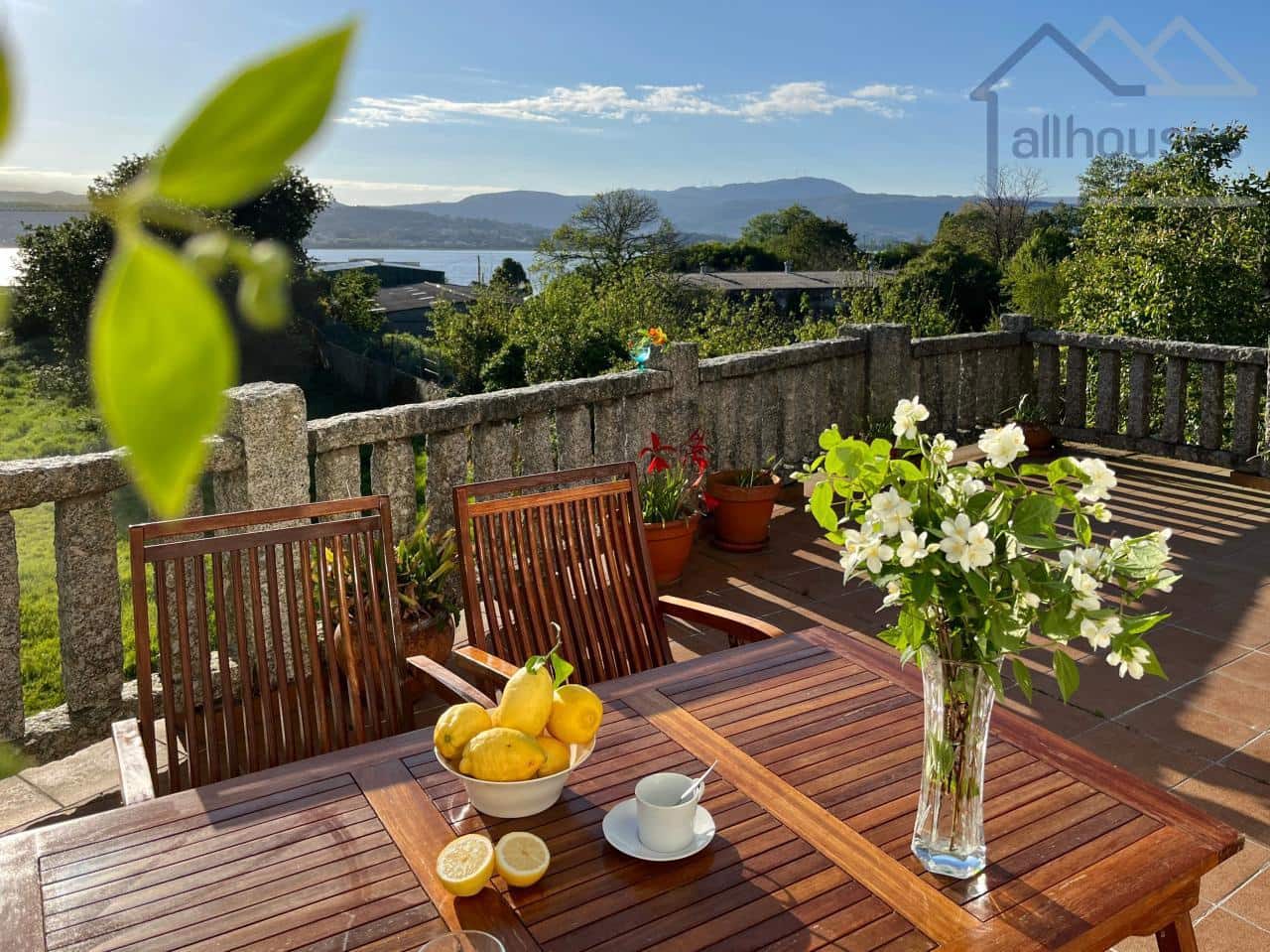 6 bedroom Finca/Country House for sale in A Guarda with garage - € 445,000 (Ref: 9417302)