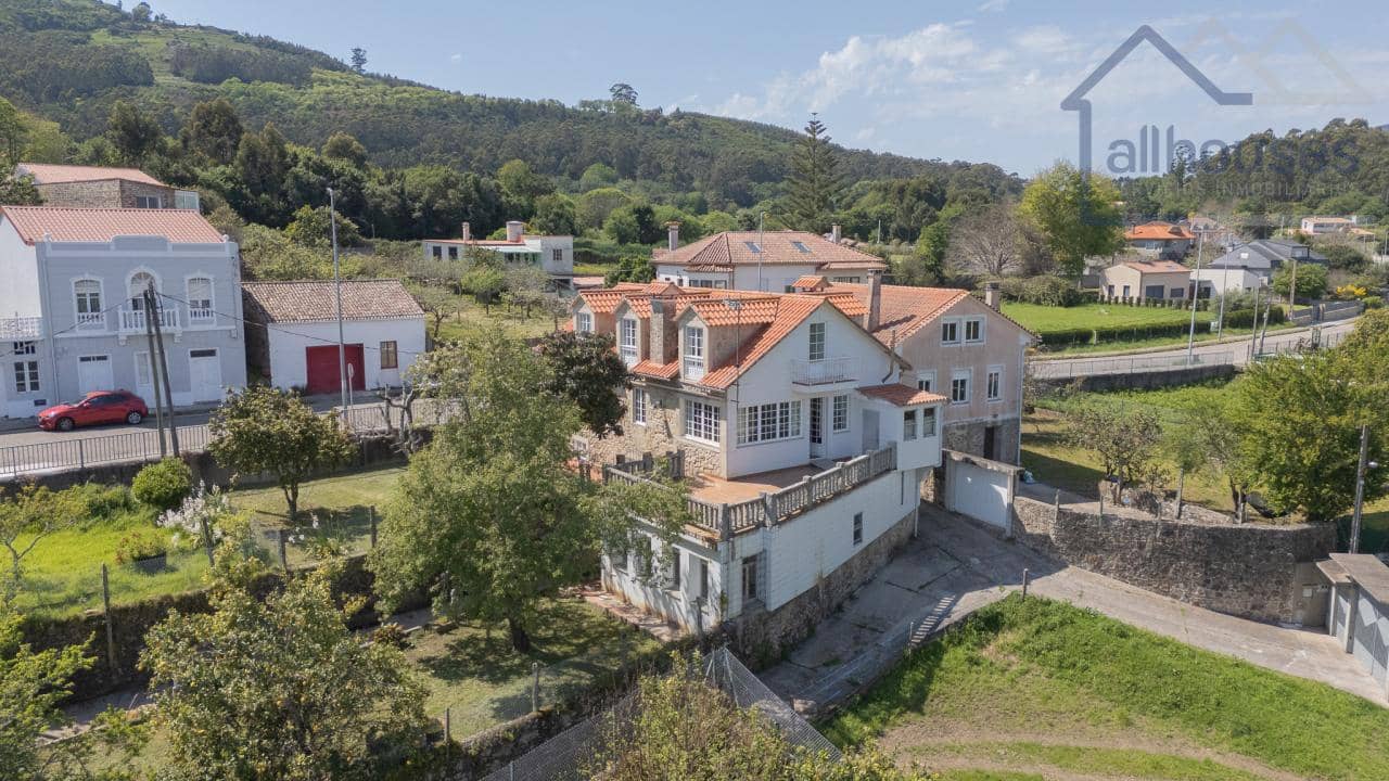 6 bedroom Finca/Country House for sale in A Guarda with garage - € 445,000 (Ref: 9417302)
