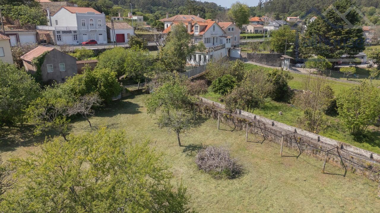 6 bedroom Finca/Country House for sale in A Guarda with garage - € 445,000 (Ref: 9417302)