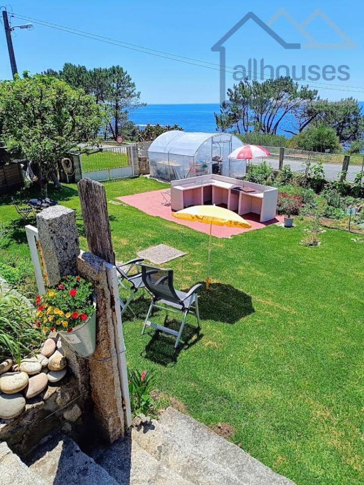 2 bedroom Townhouse for sale in O Rosal with garage - € 285,000 (Ref: 9417304)