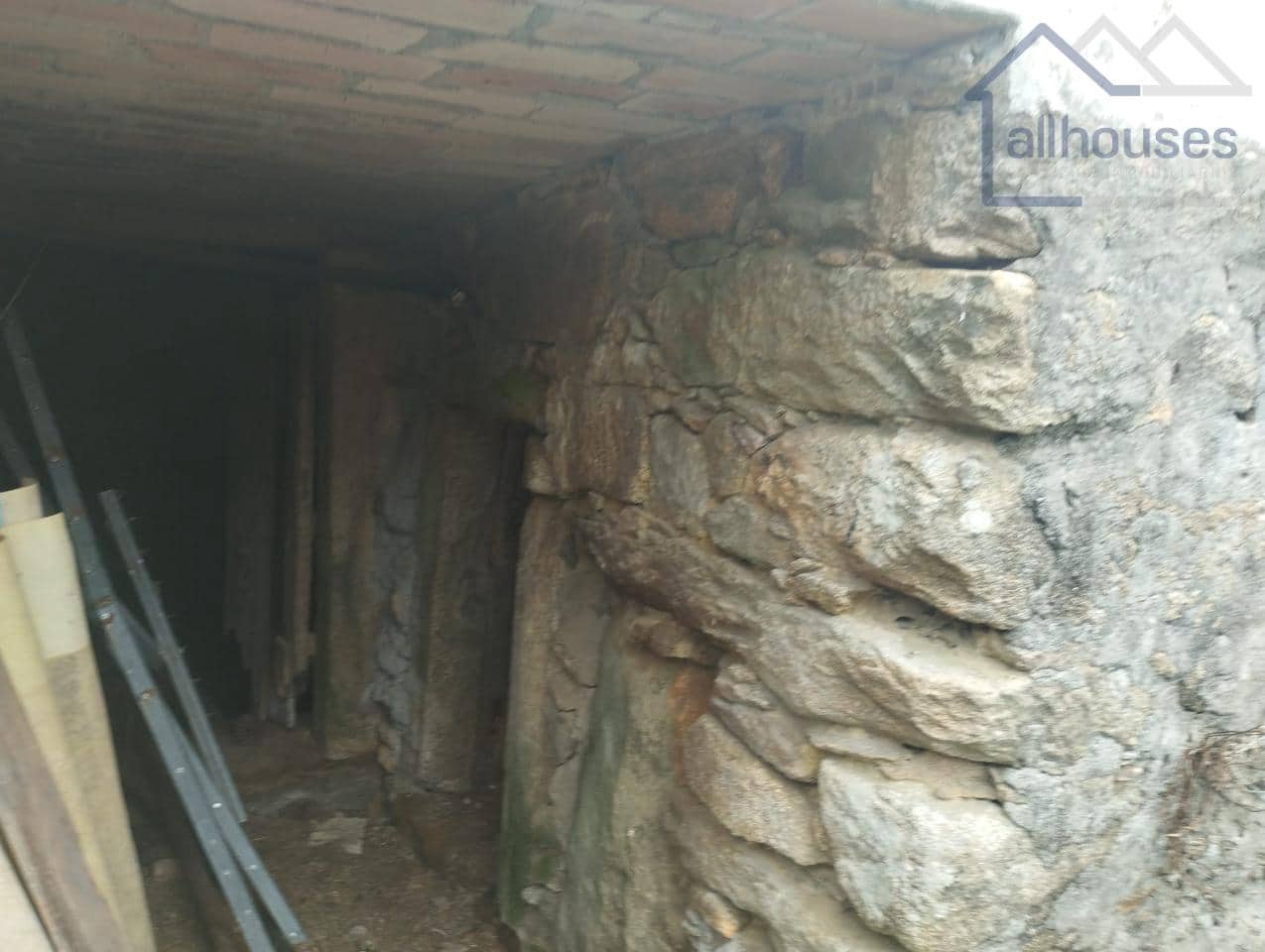 2 bedroom Finca/Country House for sale in Oia - € 156,000 (Ref: 9417307)