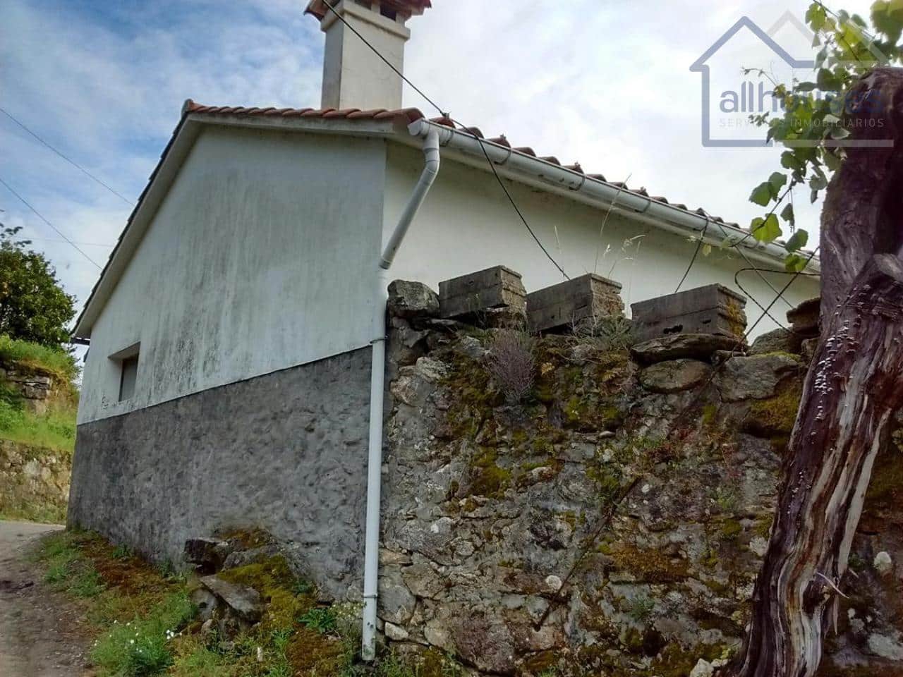 2 bedroom Finca/Country House for sale in Oia - € 156,000 (Ref: 9417307)