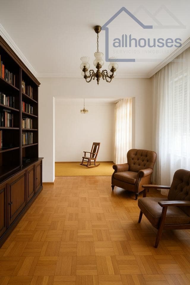 4 bedroom Townhouse for sale in A Guarda with garage - € 400,000 (Ref: 9417309)