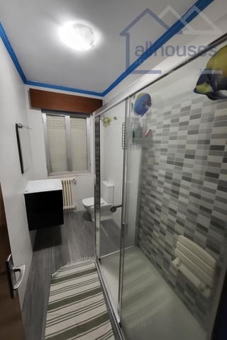 4 bedroom Townhouse for sale in A Guarda with garage - € 400,000 (Ref: 9417309)