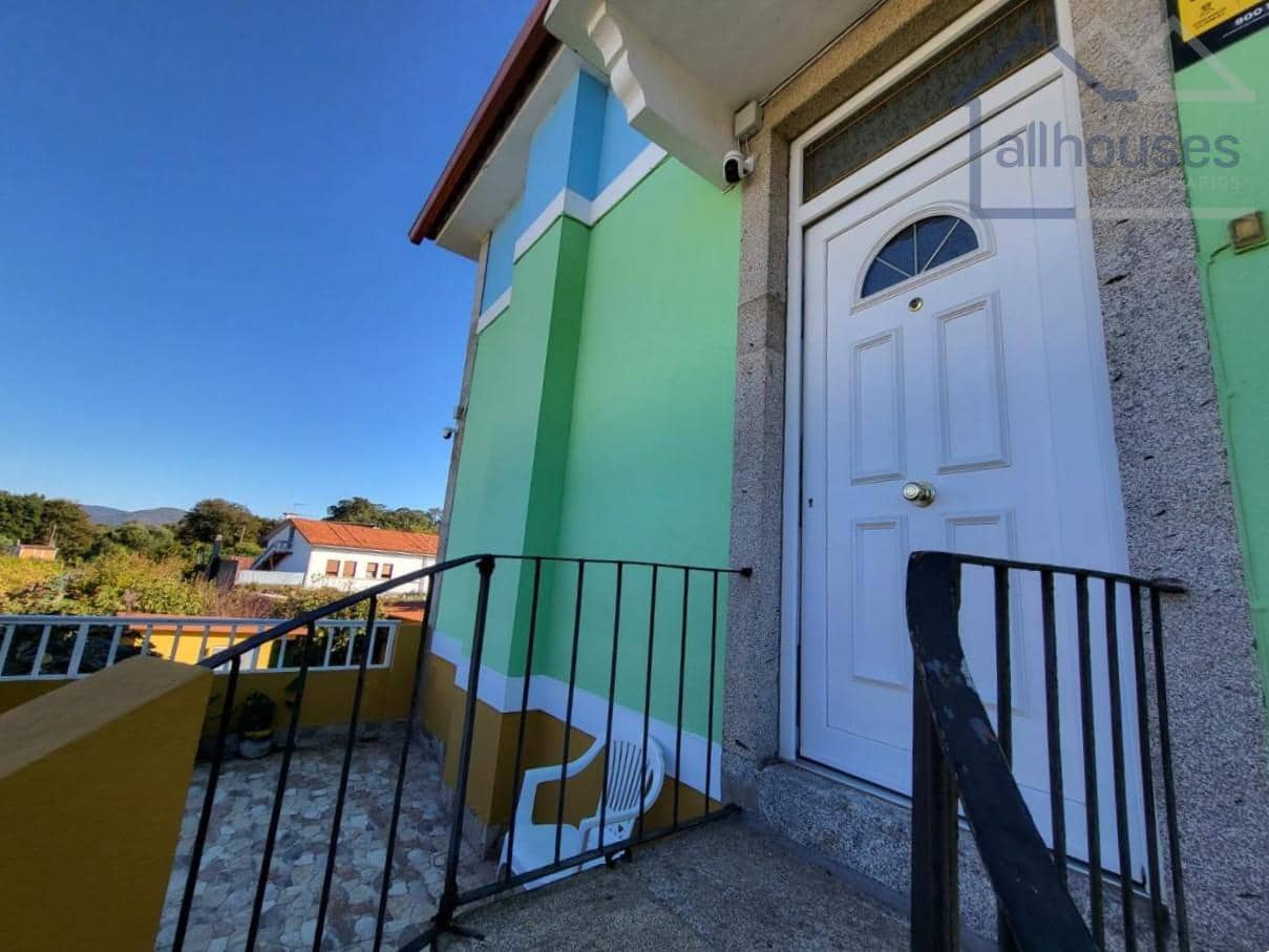 4 bedroom Townhouse for sale in A Guarda with garage - € 400,000 (Ref: 9417309)
