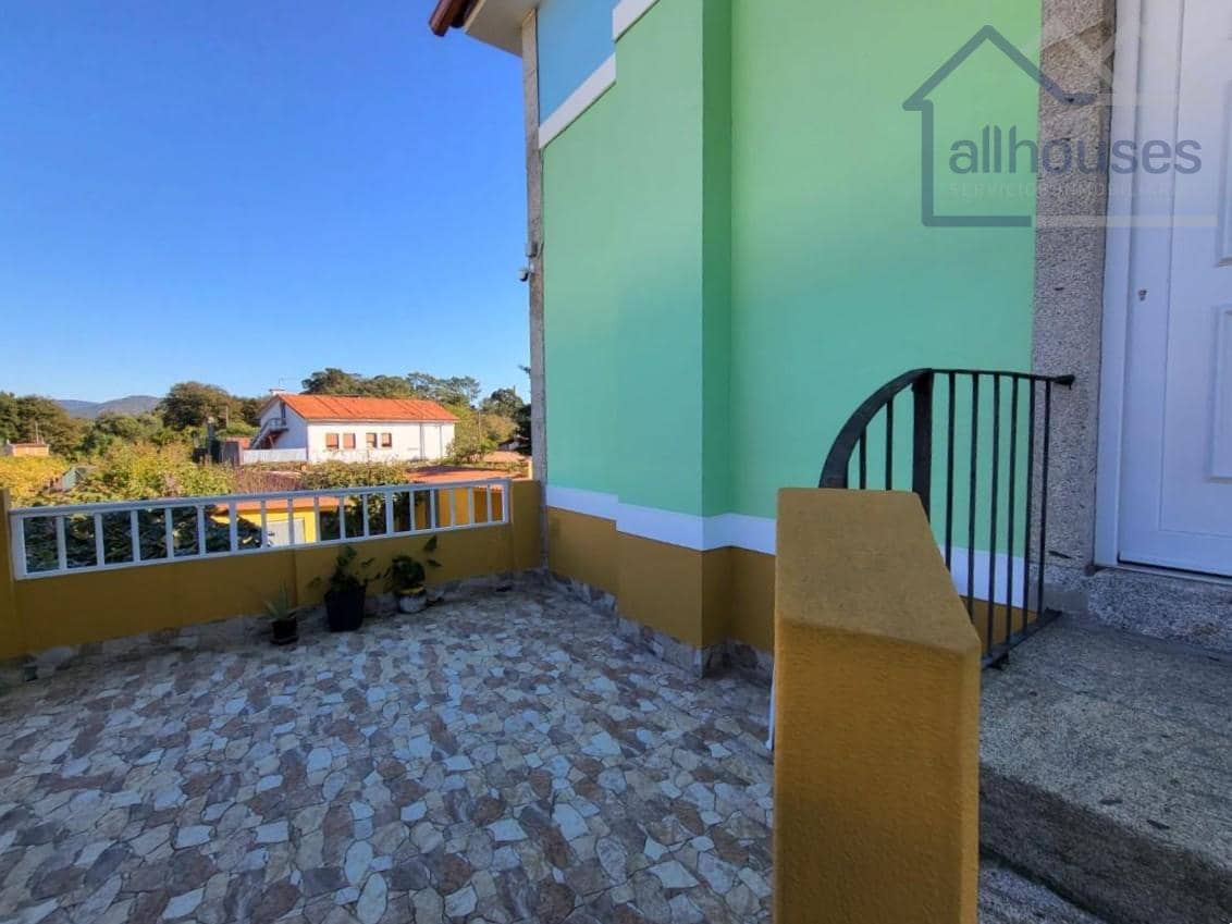 4 bedroom Townhouse for sale in A Guarda with garage - € 400,000 (Ref: 9417309)