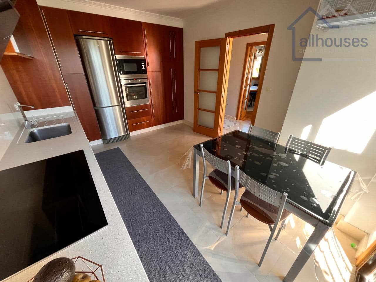 5 bedroom Semi-detached Villa for sale in Cangas with garage - € 475,000 (Ref: 9417311)