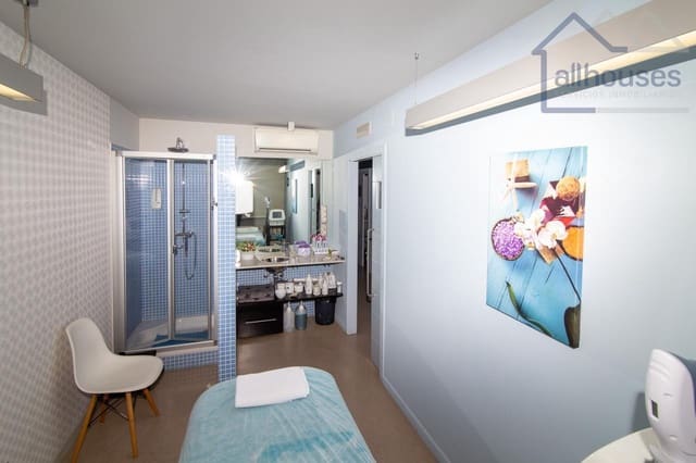 Erhverv til salg i Pontevedra by - € 120.000 (Ref: 9417312)