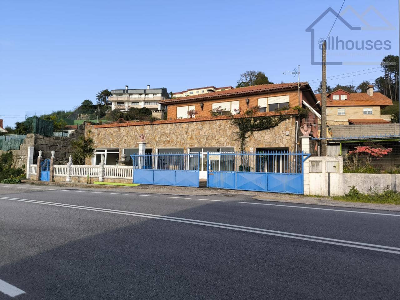 Comercial para arrendar em Nigran - 2 000 € (Ref: 9417313)