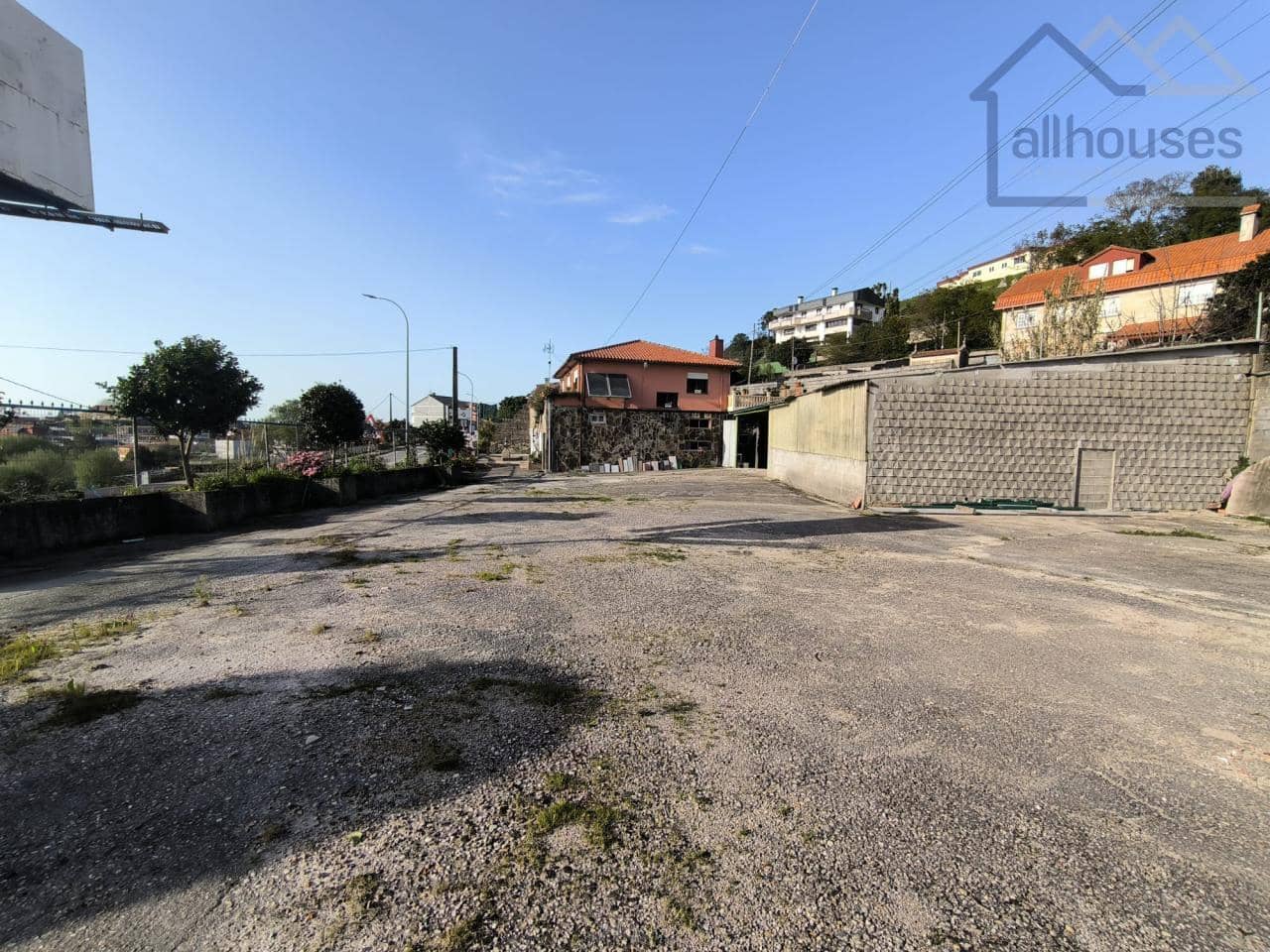 Comercial para arrendar em Nigran - 2 000 € (Ref: 9417313)