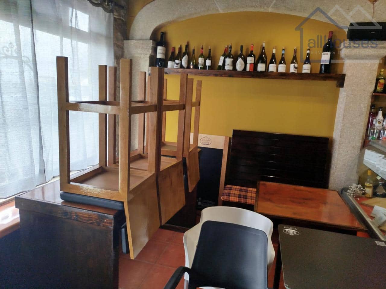 Restaurant/Bar for sale in A Guarda - € 220,000 (Ref: 9417314)