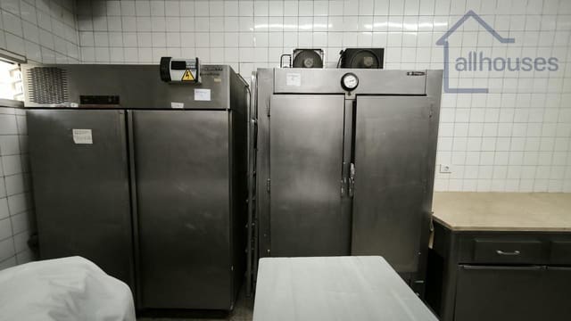 Bedrijf te koop in Vigo - € 95.000 (Ref: 9417315)