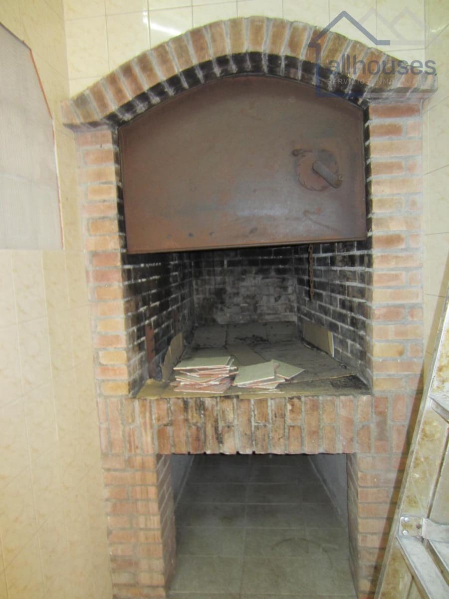 Restaurant/Bar for rent in Vigo - € 2,000 (Ref: 9417316)