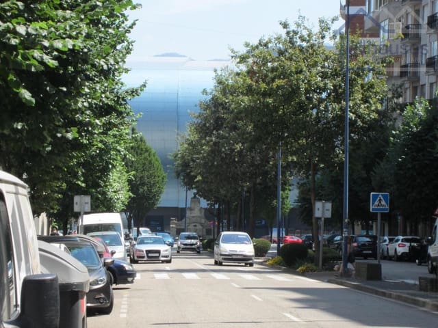 Bar/Restaurant zu vermieten in Vigo - 2.000 € (Ref: 9417316)