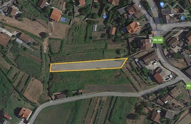 Undeveloped Land for sale in Tui - € 55,000 (Ref: 9417319)