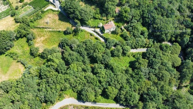 Teren niezagospodarowany na sprzedaż w Covelo - 52 250 € (Ref: 9417322)