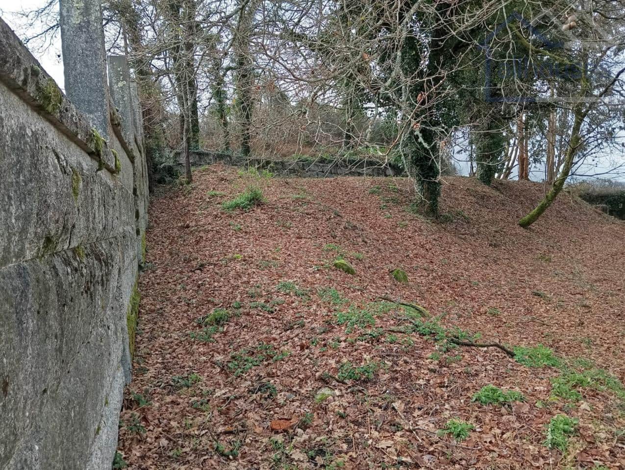 Undeveloped Land for sale in Ponteareas - € 35,000 (Ref: 9417337)