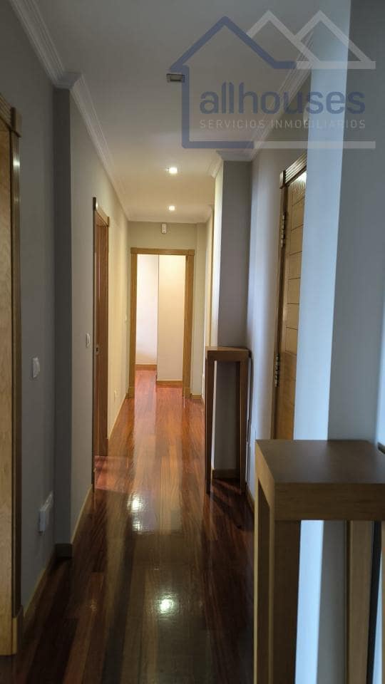 2 makuuhuone Kattohuoneisto myytävänä paikassa Tomino mukana 
autotalli - 137 750 € (Ref: 9429577)