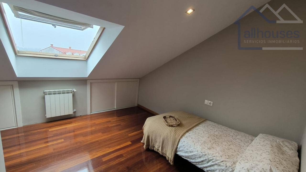 2 makuuhuone Kattohuoneisto myytävänä paikassa Tomino mukana 
autotalli - 137 750 € (Ref: 9429577)