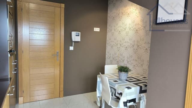 2 makuuhuone Kattohuoneisto myytävänä paikassa Tomiño mukana 
autotalli - 137 750 € (Ref: 9429577)