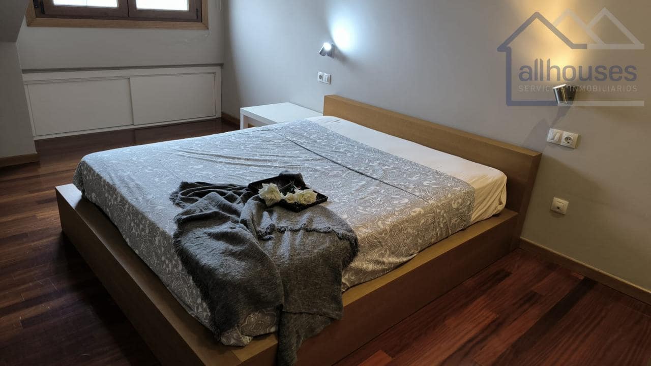 2 makuuhuone Kattohuoneisto myytävänä paikassa Tomino mukana 
autotalli - 137 750 € (Ref: 9429577)