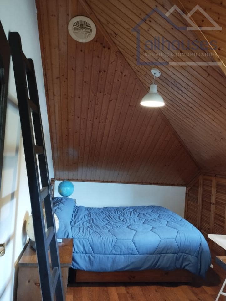 4 bedroom Villa for sale in A Guarda with garage - € 410,000 (Ref: 9433162)