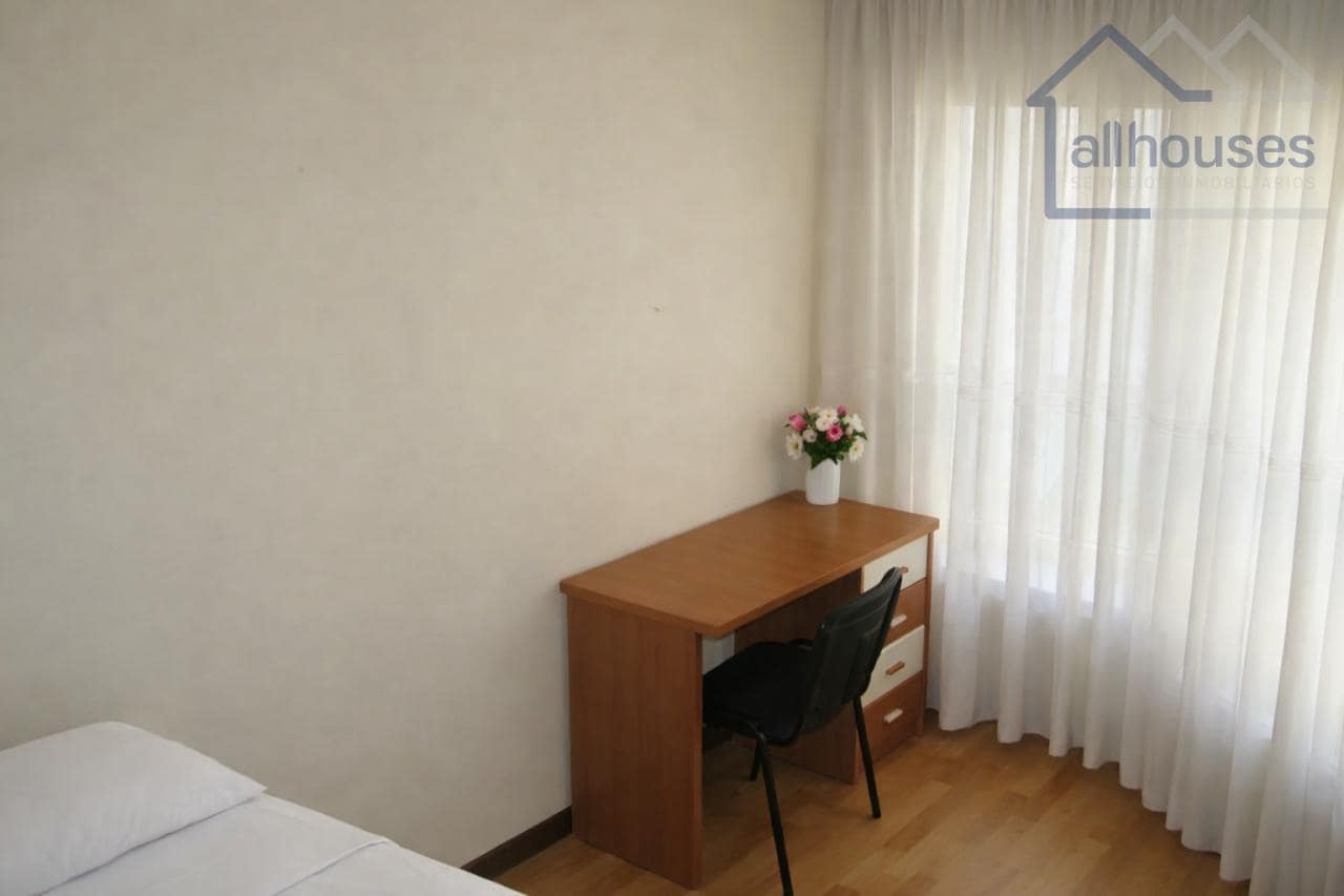 1 makuuhuone Huoneisto myytävänä paikassa Vigo mukana 
autotalli - 169 000 € (Ref: 9473864)