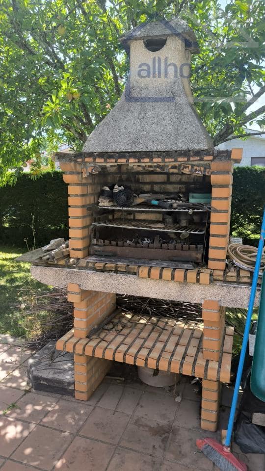 4 camera da letto Villa in vendita in Tomino con garage - 325.000 € (Rif: 9480961)