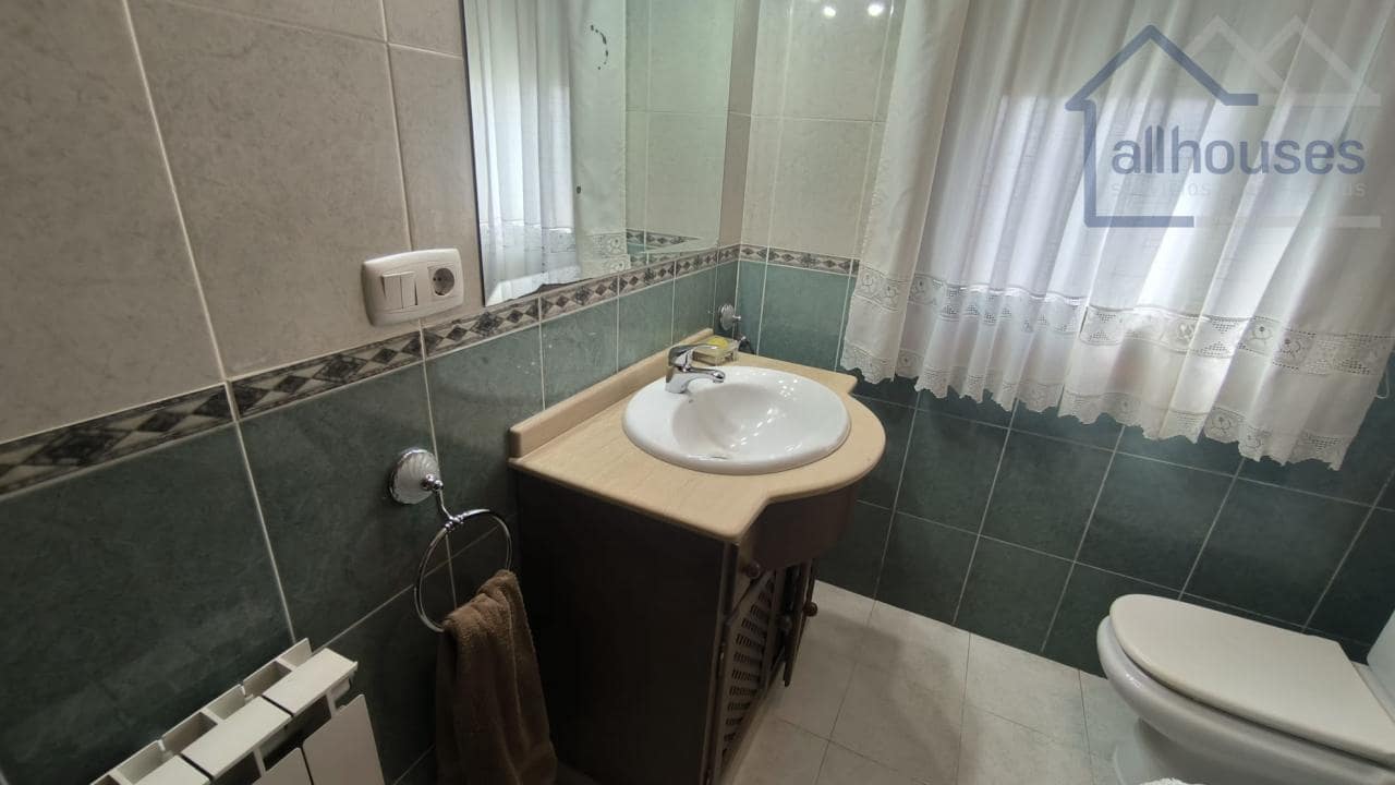 4 camera da letto Villa in vendita in Tomino con garage - 325.000 € (Rif: 9480961)