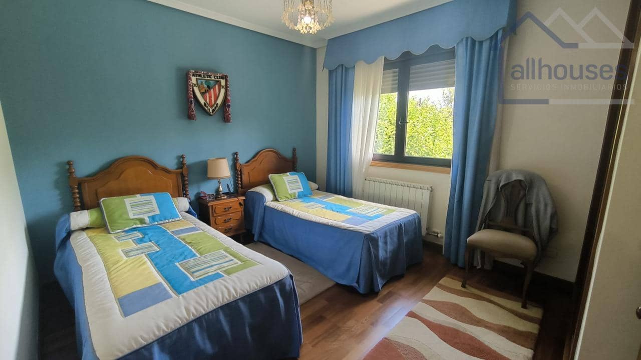 4 camera da letto Villa in vendita in Tomino con garage - 325.000 € (Rif: 9480961)