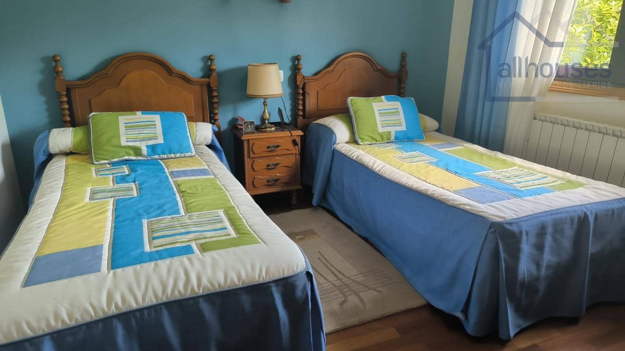 4 camera da letto Villa in vendita in Tomino con garage - 325.000 € (Rif: 9480961)