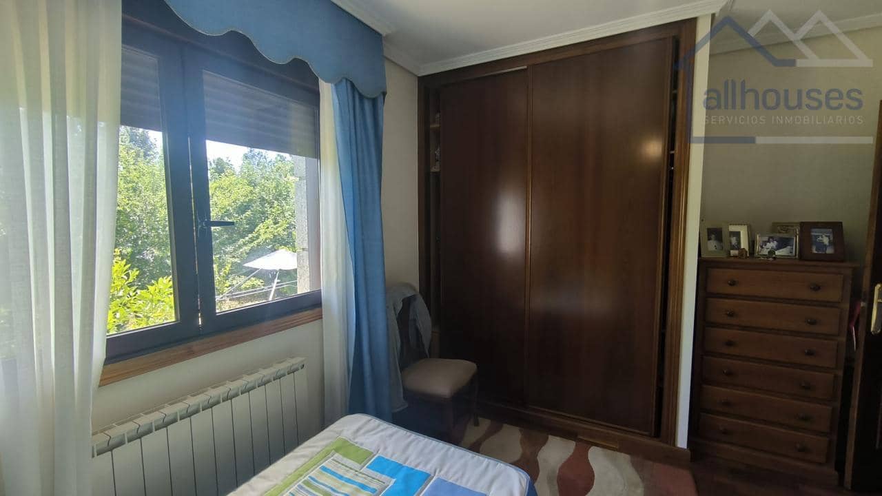 4 camera da letto Villa in vendita in Tomino con garage - 325.000 € (Rif: 9480961)