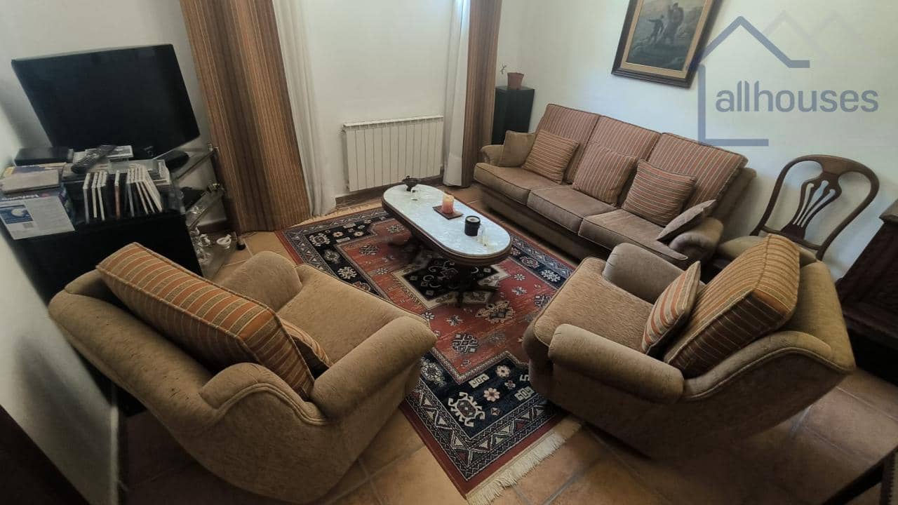 4 camera da letto Villa in vendita in Tomino con garage - 325.000 € (Rif: 9480961)