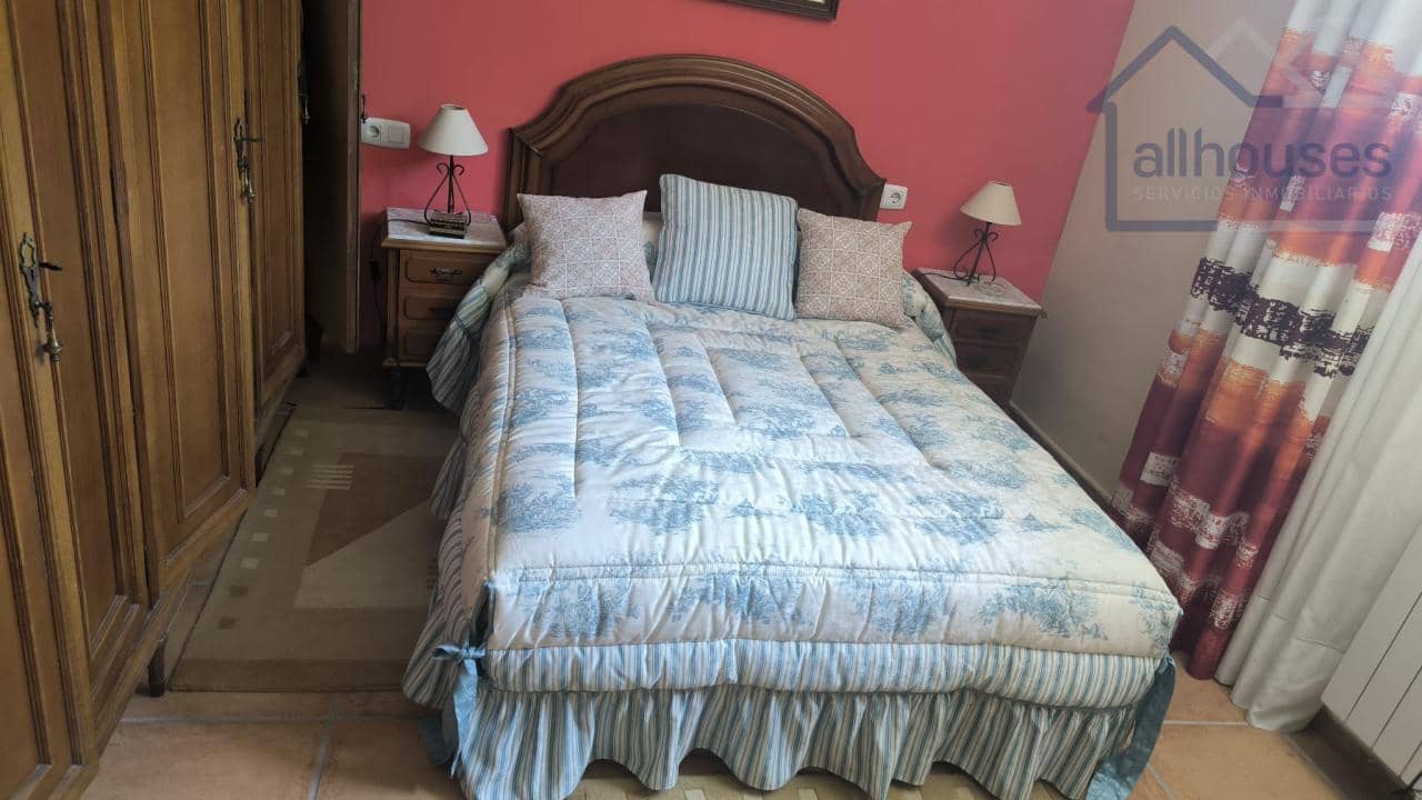 4 camera da letto Villa in vendita in Tomino con garage - 325.000 € (Rif: 9480961)