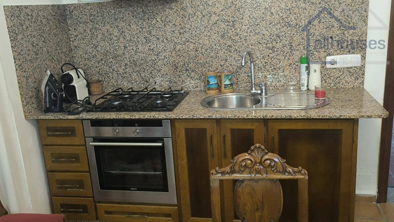 4 camera da letto Villa in vendita in Tomino con garage - 325.000 € (Rif: 9480961)