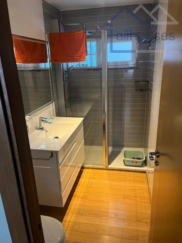 2 sypialnia Mieszkanie do wynajęcia w Vigo z garażem - 850 € (Ref: 9503898)