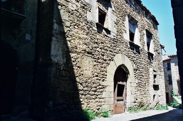 7 slaapkamer Finca/Landhuis te koop in Sos del Rey Católico met garage - € 750.000 (Ref: 9255615)