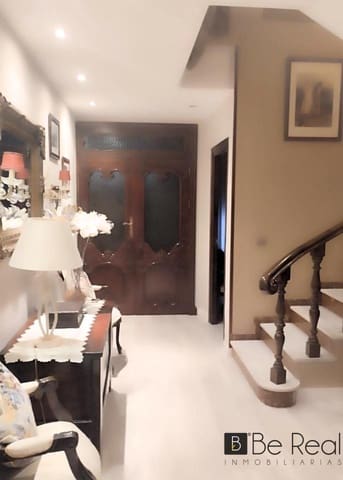 5 Zimmer Villa zu verkaufen in Don Benito - 205.000 € (Ref: 9348734)