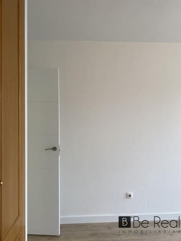 Piso de 3 habitaciones en Griñón en alquiler con garaje - 1.200 € (Ref: 9372069)