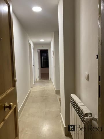 Piso de 3 habitaciones en Griñón en alquiler con garaje - 1.200 € (Ref: 9372069)