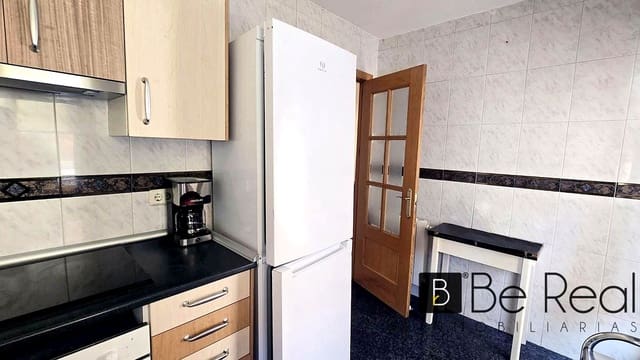 3 soveværelse Lejlighed til leje i Ensanche de Vallecas, Madrid by - € 1.400 (Ref: 9383308)