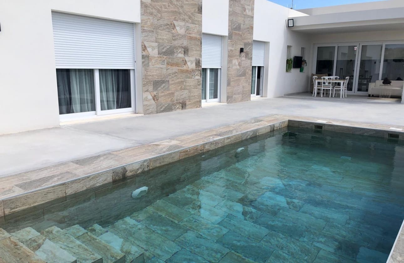 3 sovrum Villa till salu i Aspe med pool - 376 500 € (Ref: 10023577)