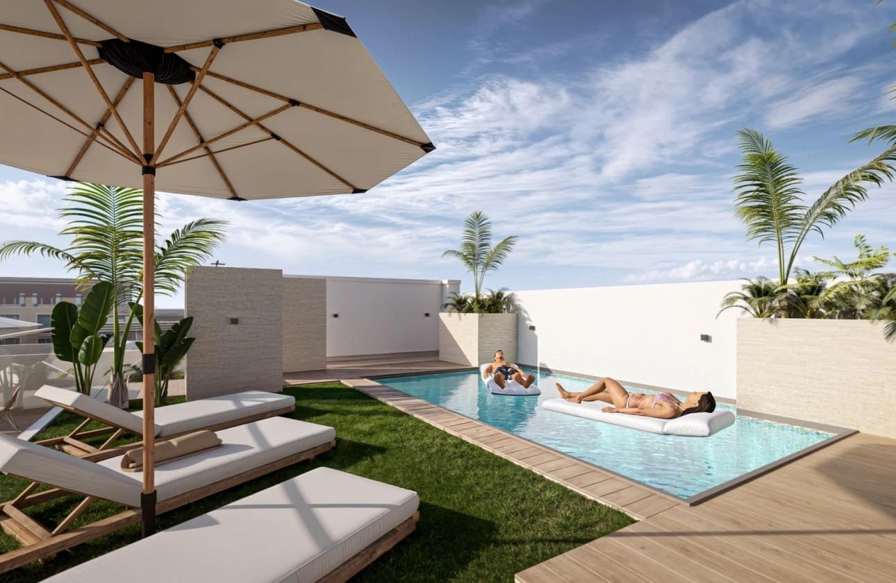 1 chambre Penthouse à vendre à Torrevieja avec piscine - 229 000 € (Ref: 10023580)