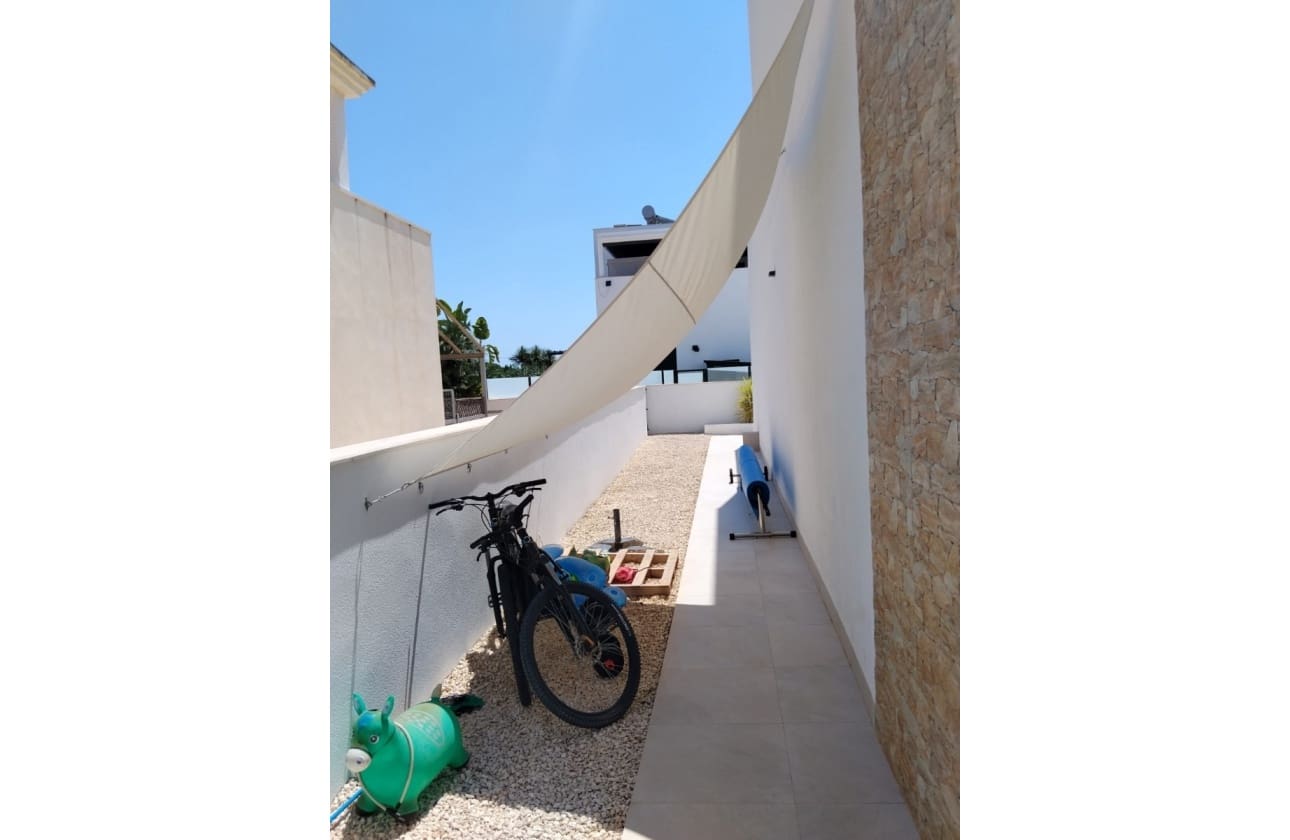 3 camera da letto Villa in vendita in Daya Nueva con piscina garage - 465.000 € (Rif: 10043536)